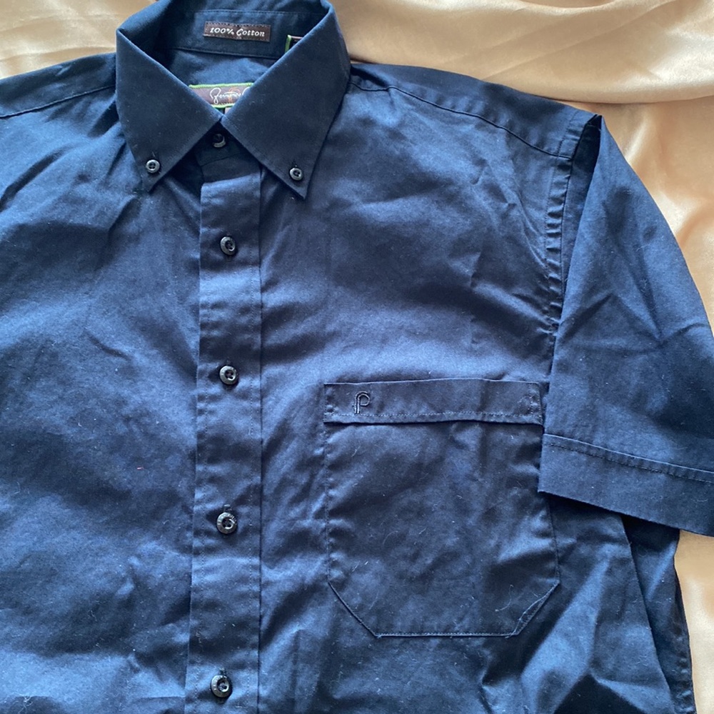 Shirt - Picture 4 of 4